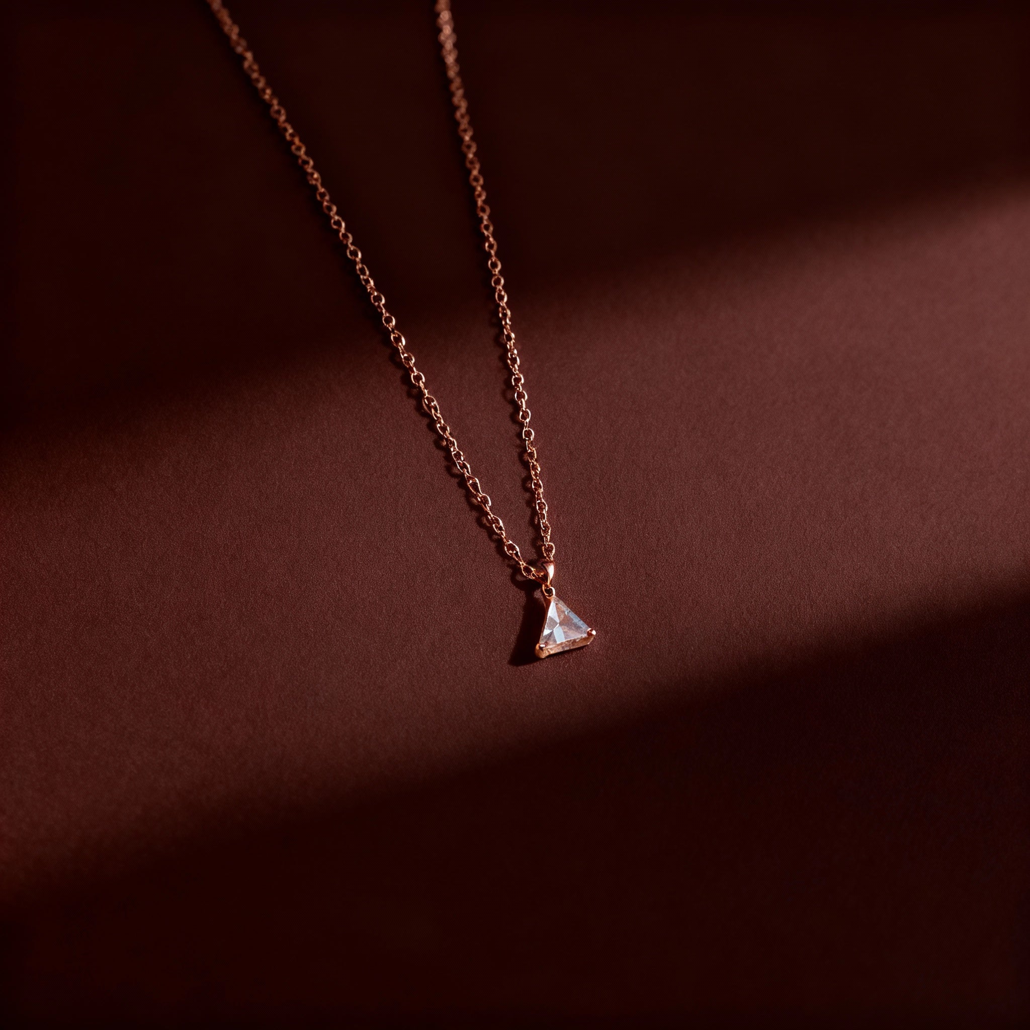 Trillion Glow Clean Cut Chain