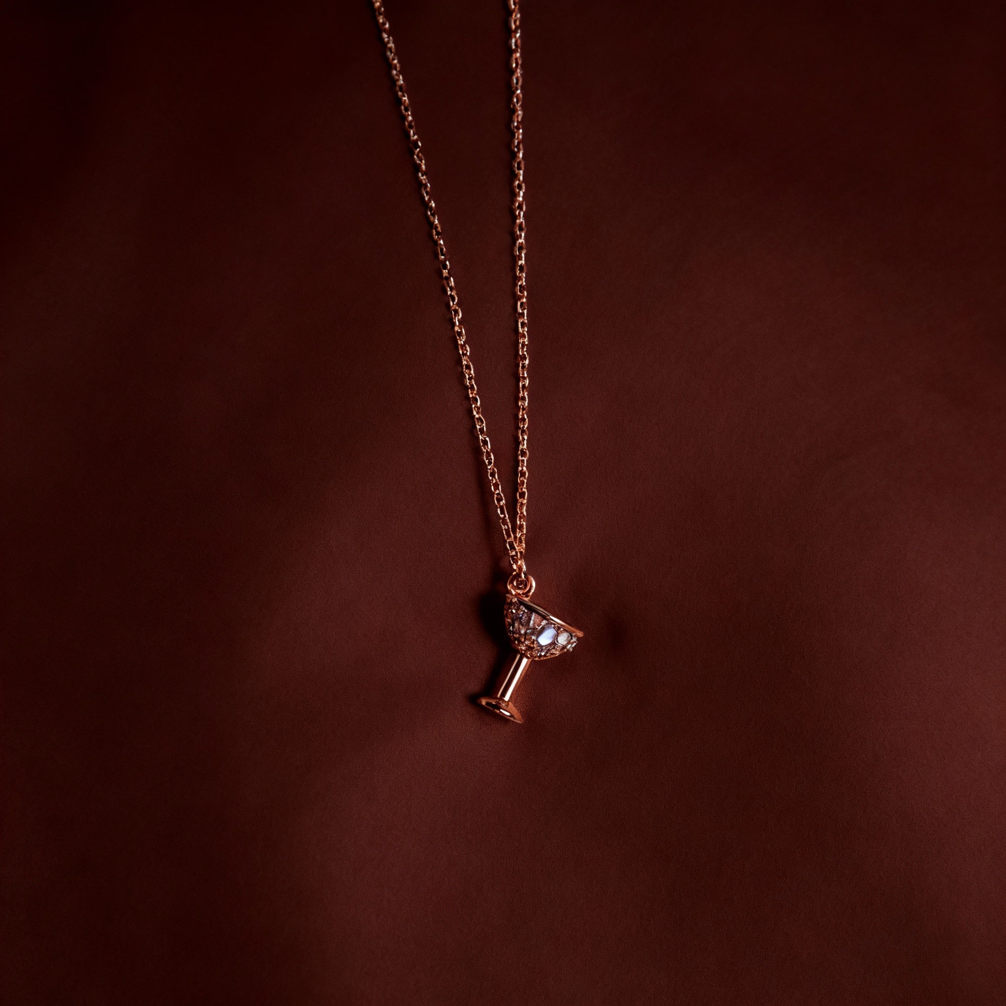 Sip of Sparkle Chain