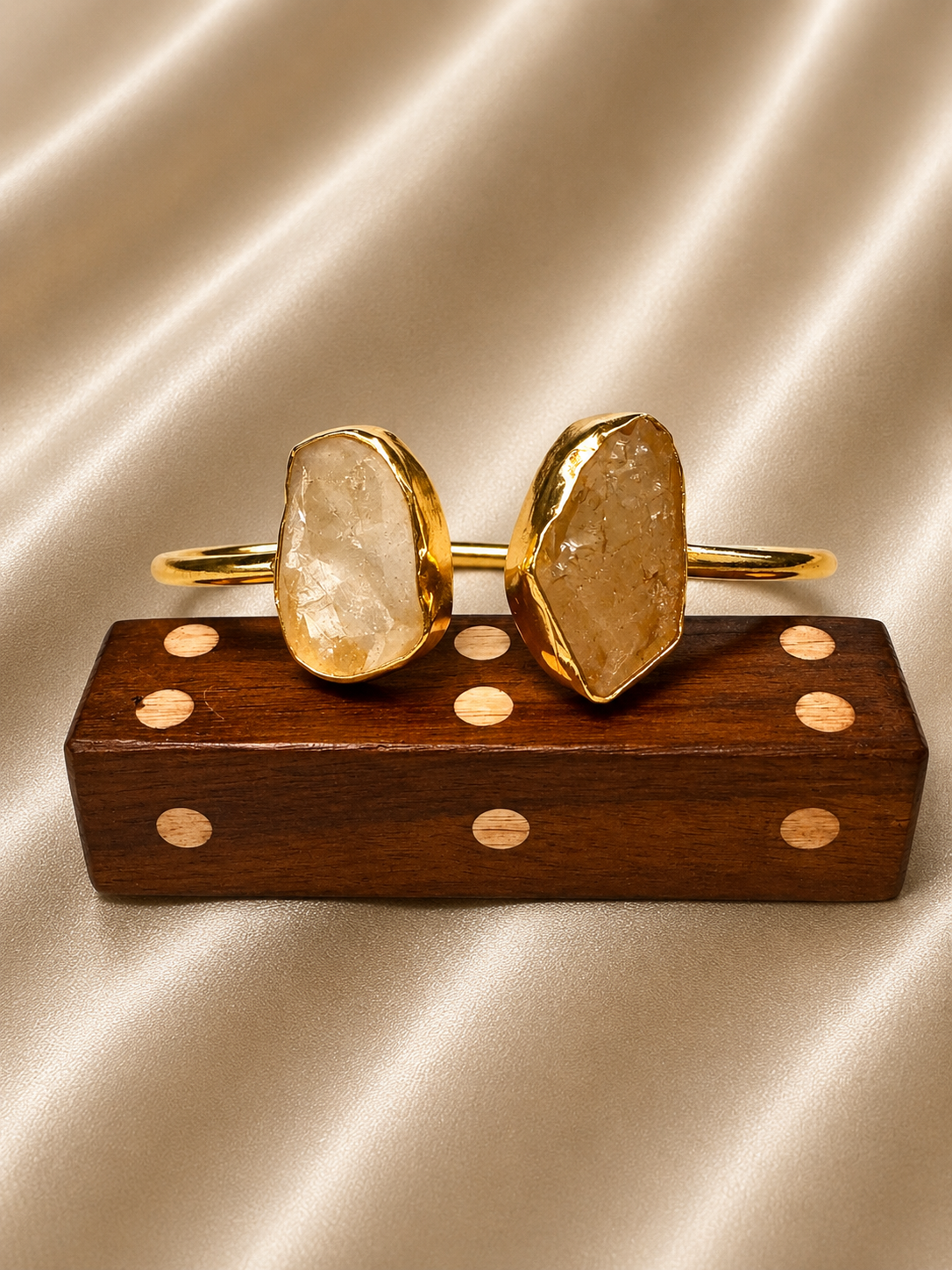 Golden Quartz Bracelet