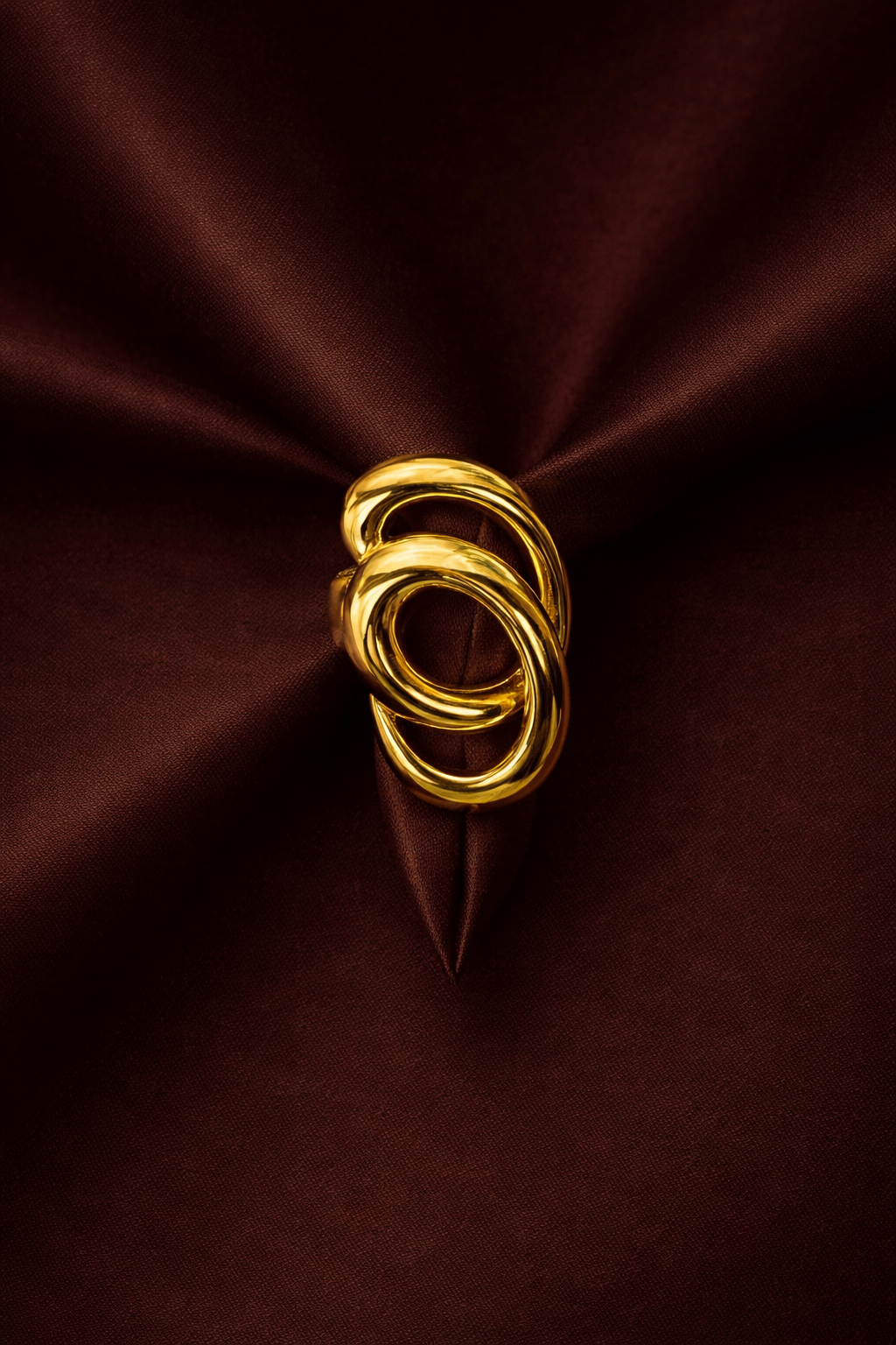 Infinity Loop Luxe Ring
