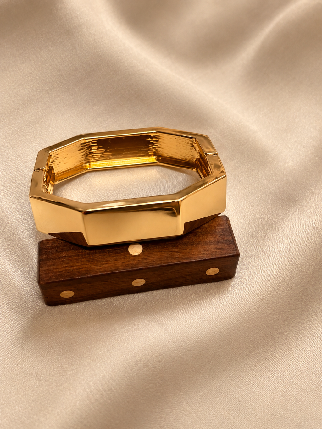 Sculpté Geometric Cuff