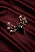 Verdant Pearl Vine Brooch