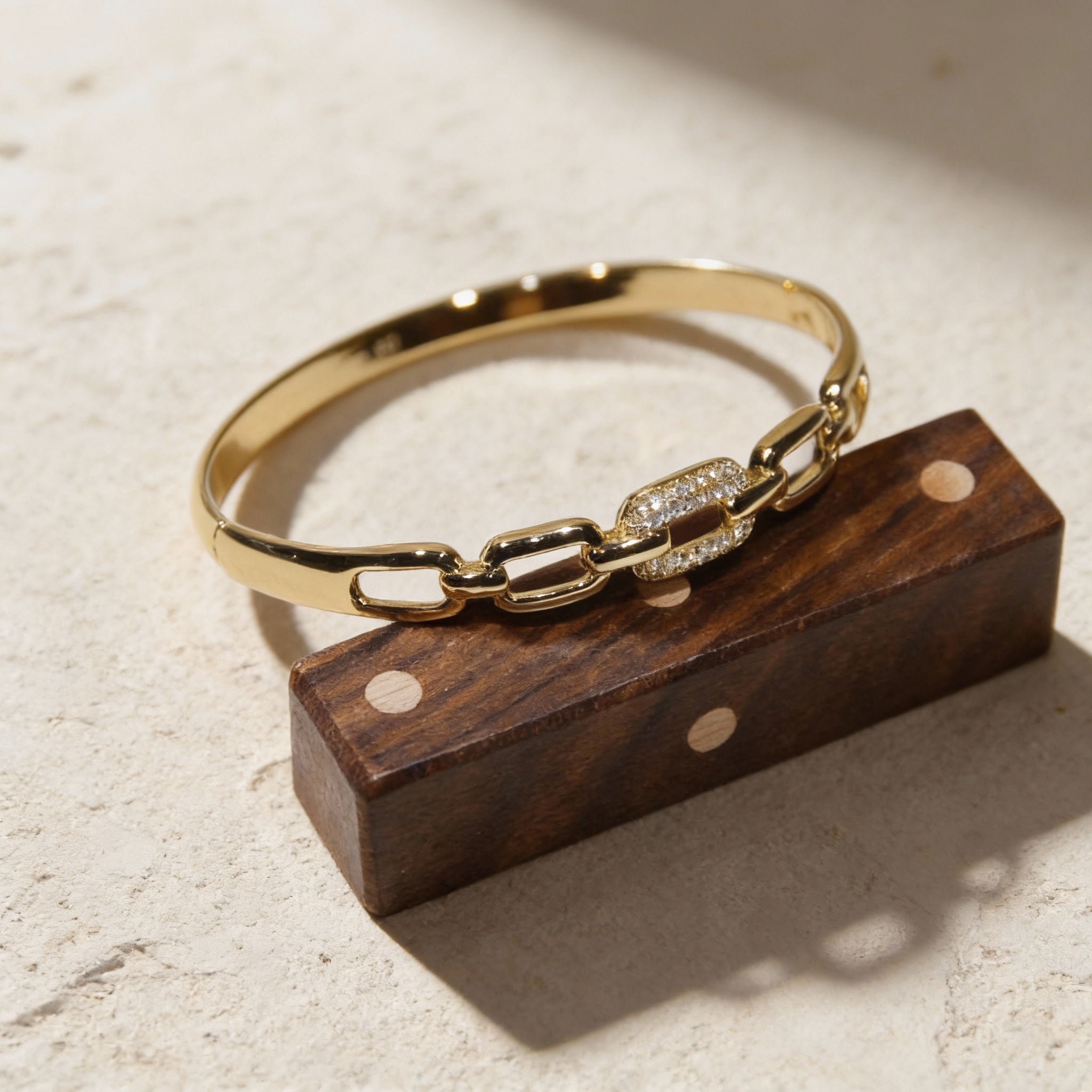 Modern Heirloom Chain-Link Cuff