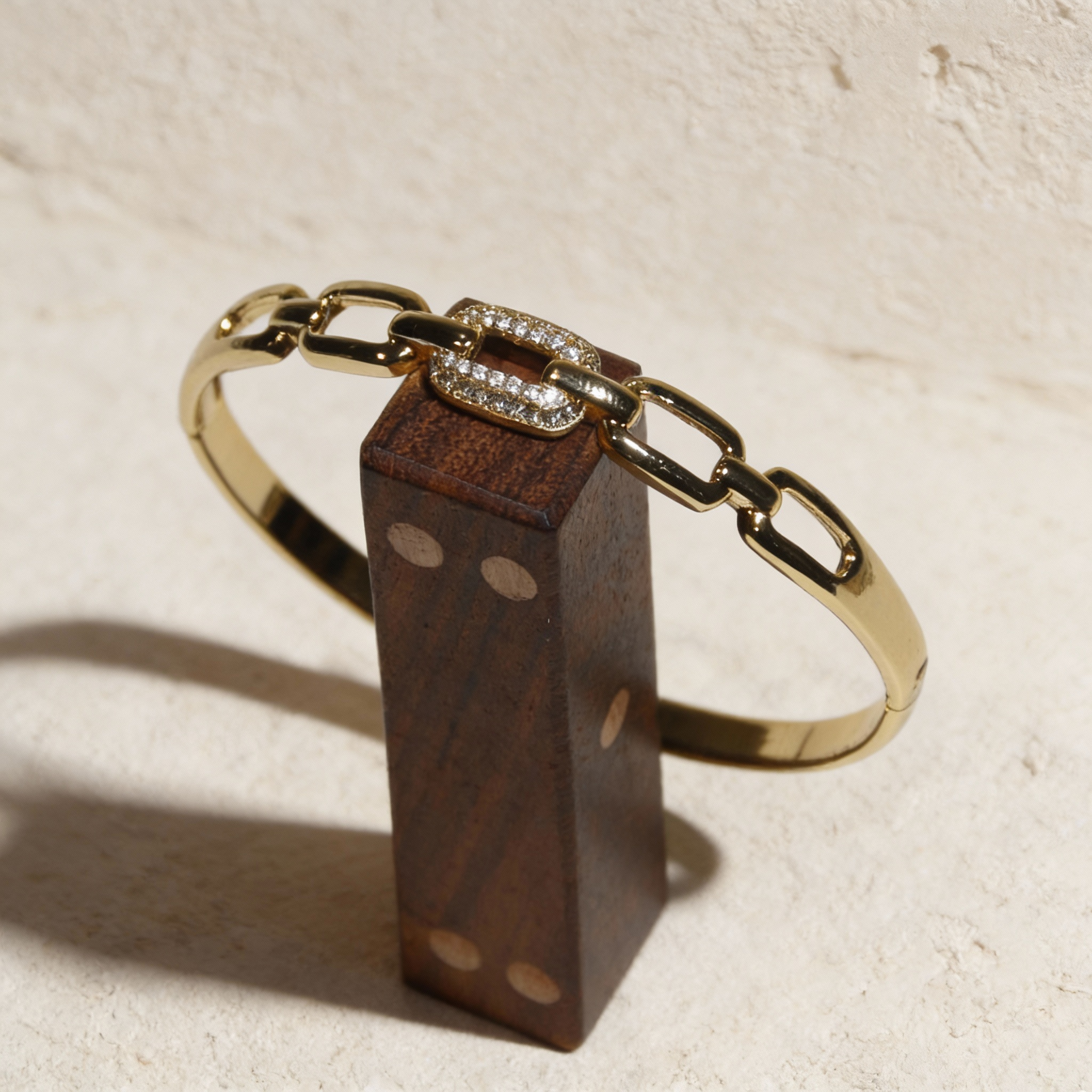 Modern Heirloom Chain-Link Cuff
