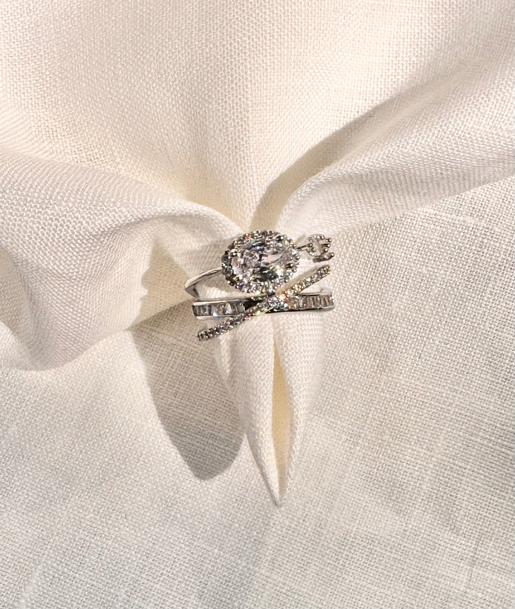 Celeste Solitaire Luxe Ring