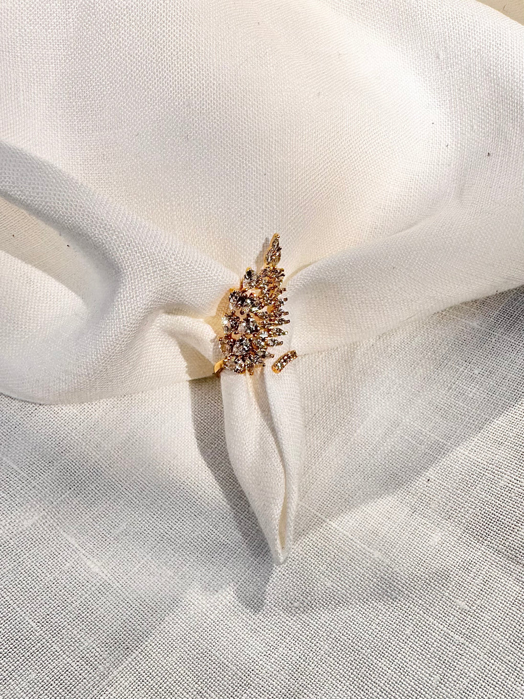 Celestial Feather Éclat Ring