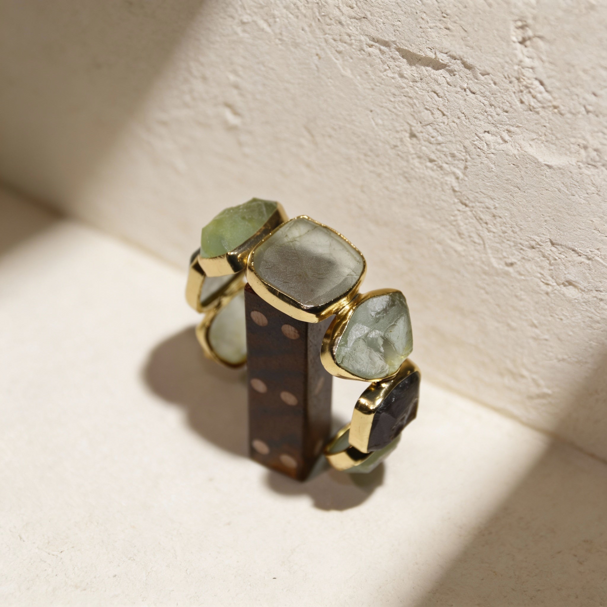 Jade Tide Statement Kada